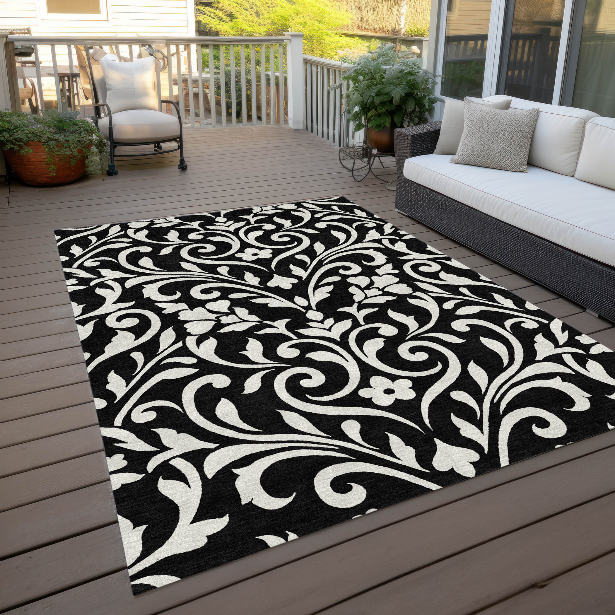 Langley Street Malek Floral Machine Woven Polyester Indoor / Outdoor ...