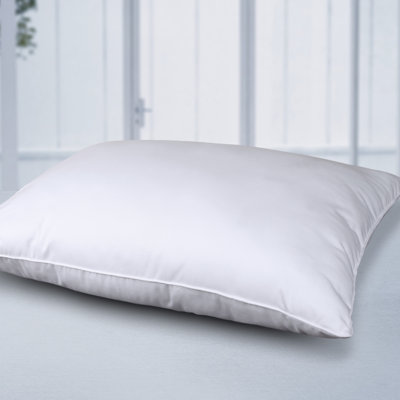 Cliffo Medium Pillow