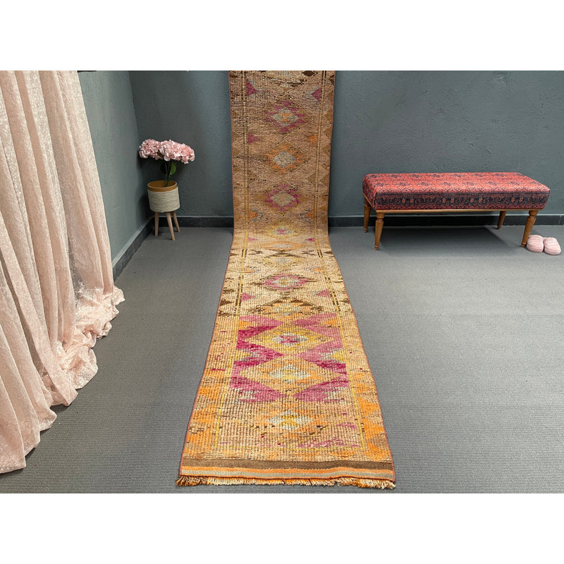 Tapis rétro rose, motif géométrique 29,9 x 164,6 pouces