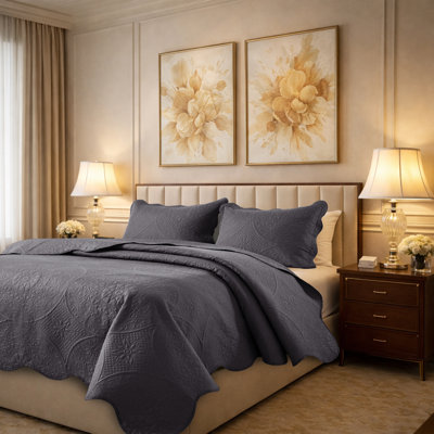 Floral Embossed Microfiber Quilt Set Pre-Washed  Soft Bedspread