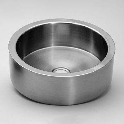 Zero 14.37'' L Bathroom Sink