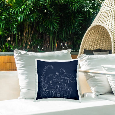 Coussin «Happy Mushroom Garden» par Lucille Price