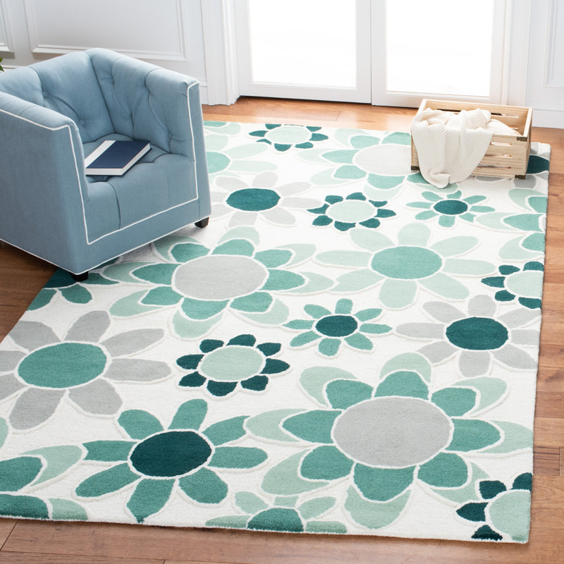 Krystyna Hand Tufted Wool Rug, Rectangle 4' x 6'