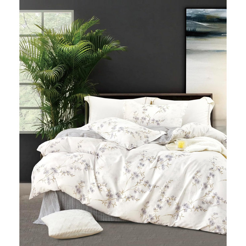 SLEEPBELLA Reversible Duvet Cover Queen, Elegant Purple Blossom On White, Soft And Breathable, Green Floral