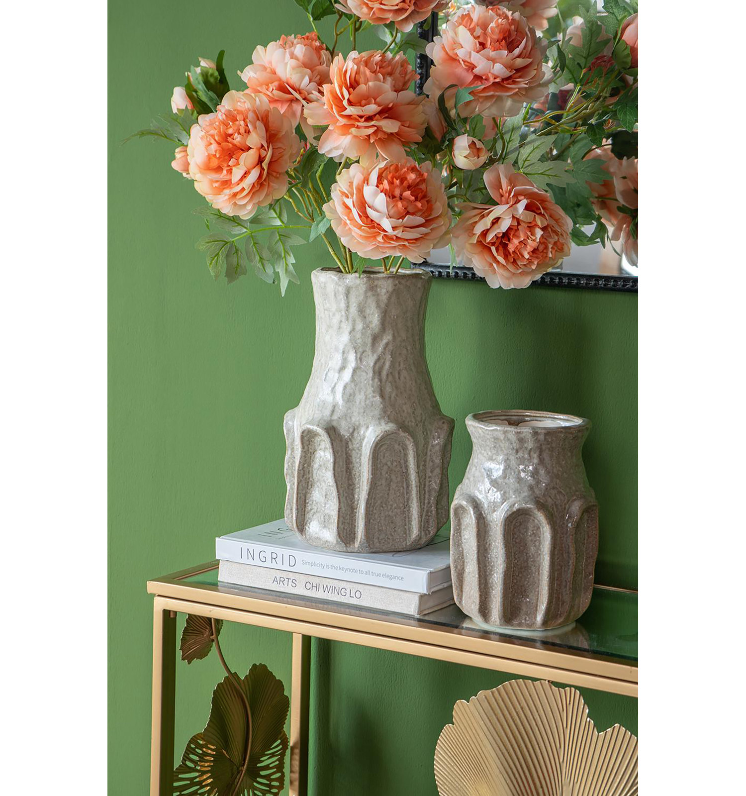 Zuriel Ceramic Table Vase