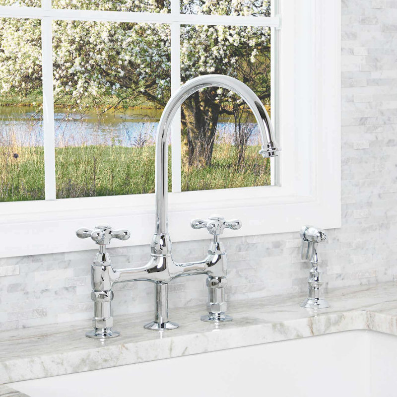 Chevington Kitchen Faucet with Side Spray, Chrome