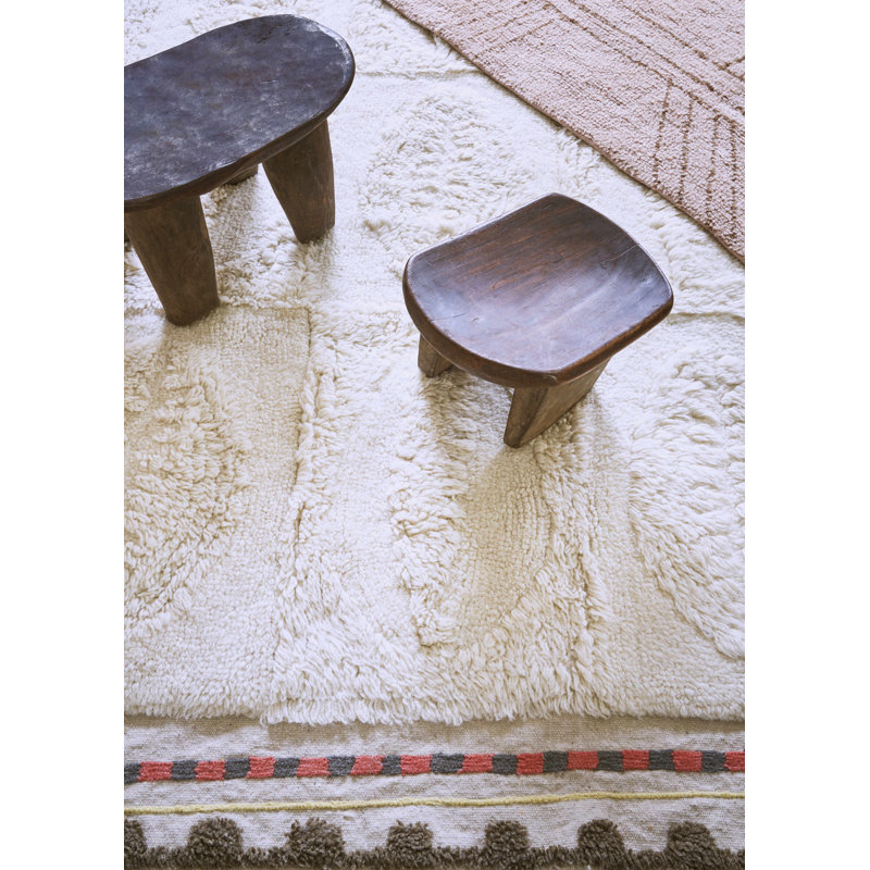 Africa Hand Tufted Wool Area Rug in Cream/Brown, Rectangle 5'7" x 8'