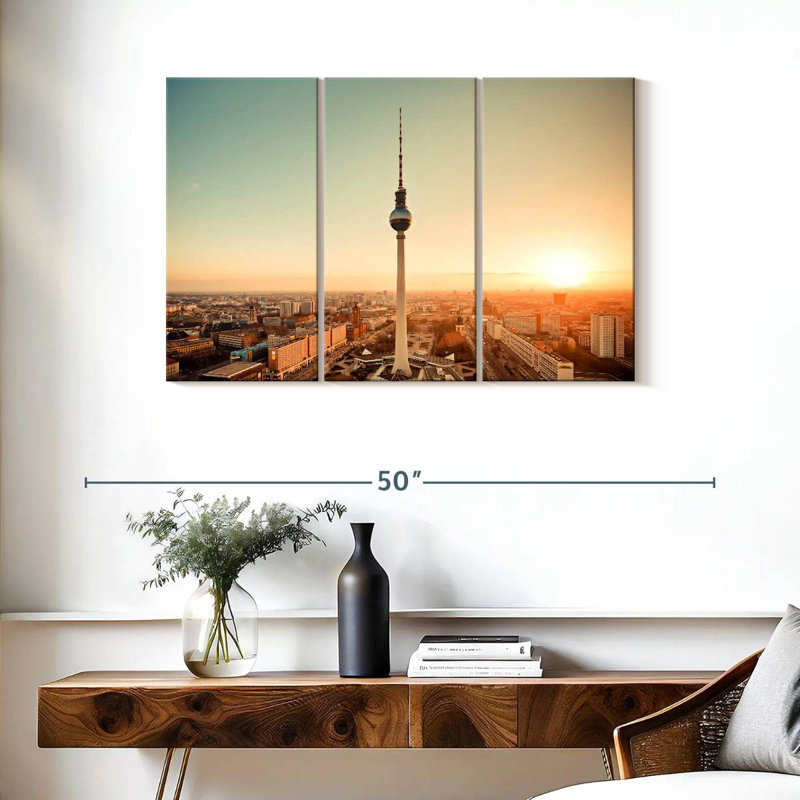 Fernsehturm Berlin, H 24 po x l 38 po
