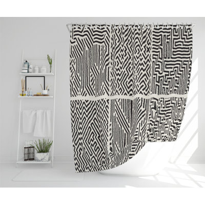 Quirion Polyester Shower Curtain Set