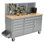 Établi 61 po, table de travail en bois robuste avec tiroirs et panneau perforé, organisateurs de banc de travail avec prise de courant, roues, station de travail mobile pour le garage, atelier