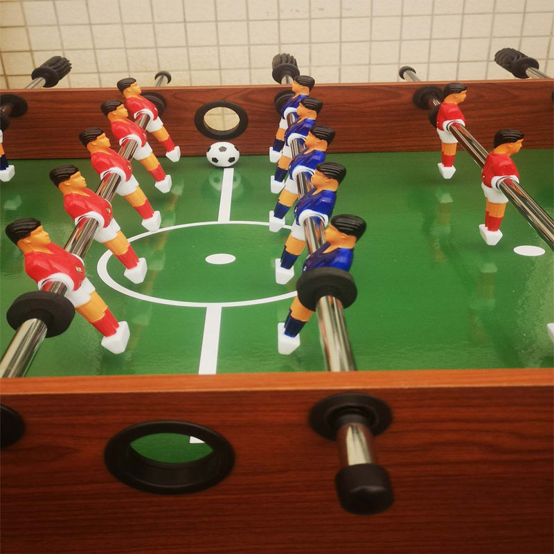 Table de soccer pour jouer en famille et en compétition