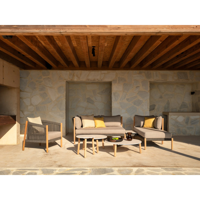 Lento Outdoor Lounge Chair