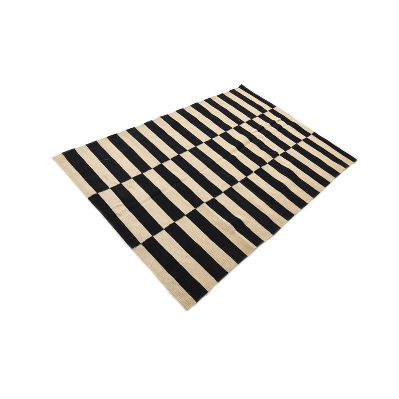 Tapis noir et blanc Noor