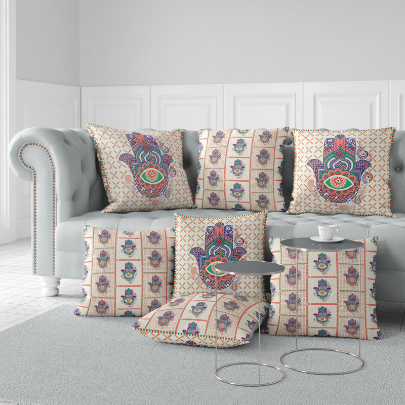 Housse et insert de coussin carré intérieur / extérieur en polyester Heavenly Hand, 16 po x 16 po, Crème