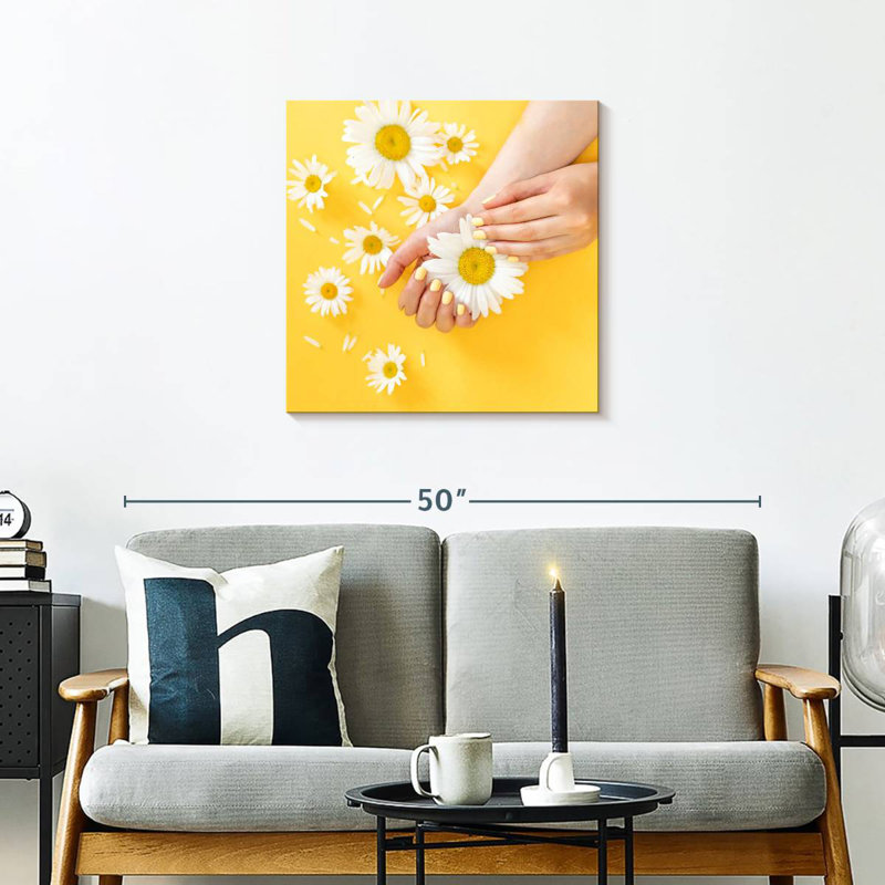 Shuttleworth Bright Spring Nails, 24" H x 24" W