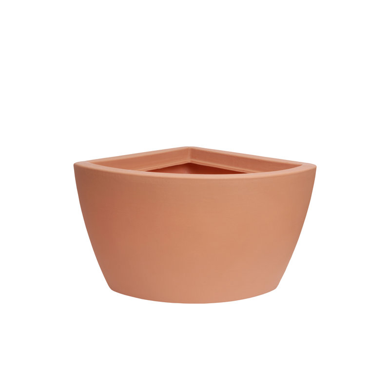 Corner Plastic Pot Planter, Terra Cotta