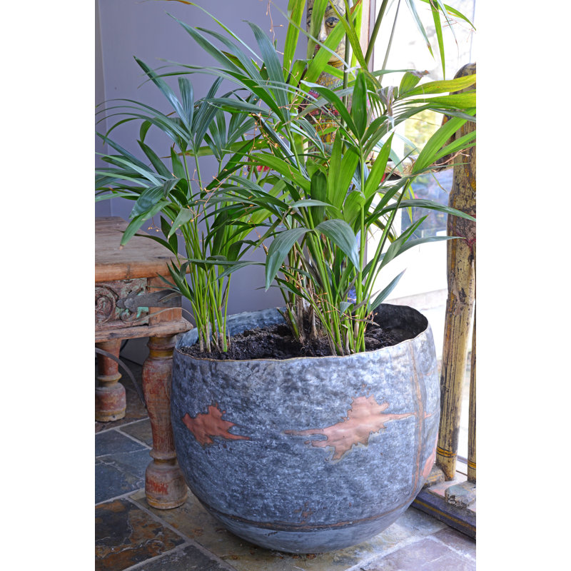 Driver Metal Pot Planter
