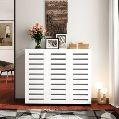 Armoire à chaussures élégante pour le salon et le vestibule avec un design à persiennes - tablettes de rangement réglables