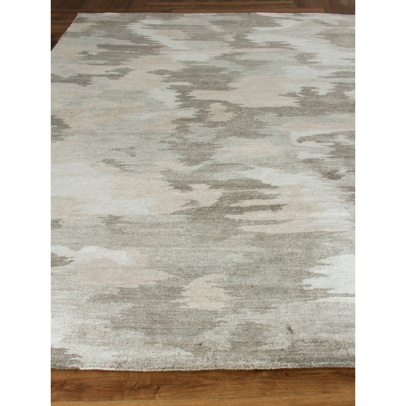Silk Abstract Area Rug in Light Silver/Gray, Rectangle 9'6" x 17'