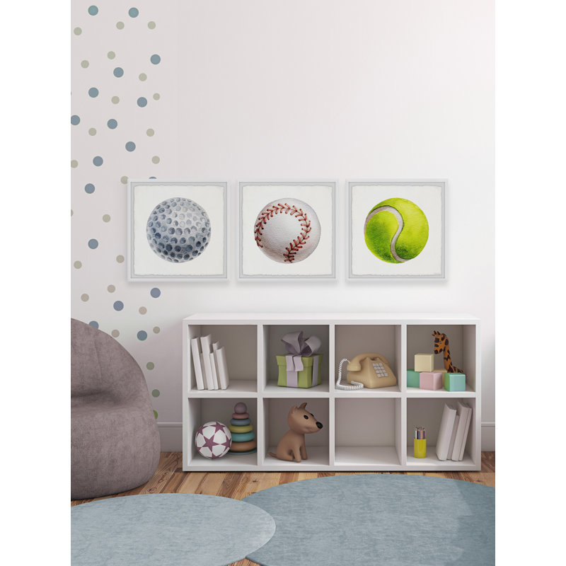 «Grab a Ball Triptych», ensemble de 3 reproductions encadrées, H 12 po x l 12 po