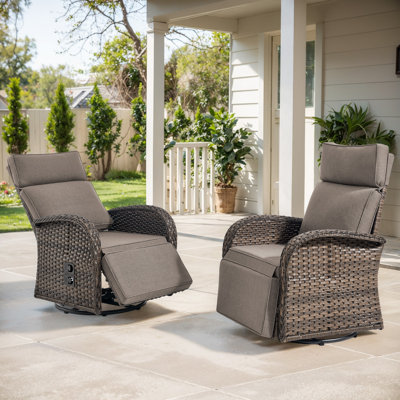 Chaise de patio inclinable avec dossier et repose-pieds Arcturus