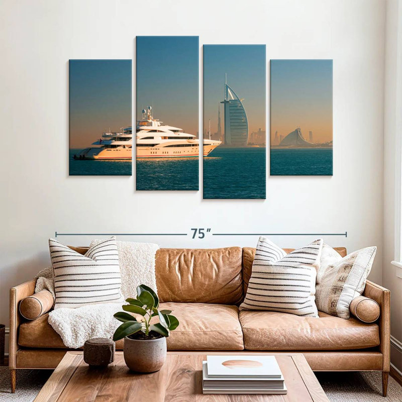 Keesha Yacht dans les eaux de Dubaï, H 42 po x l 68 po