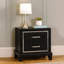 Table de chevet avec station de charge, 2 tiroirs, bois d'hévéa noir 24 po
