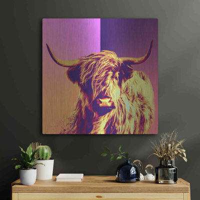 Art mural en métal «Highland Cow Crush» de Union Rustic, 12 po x 12 po