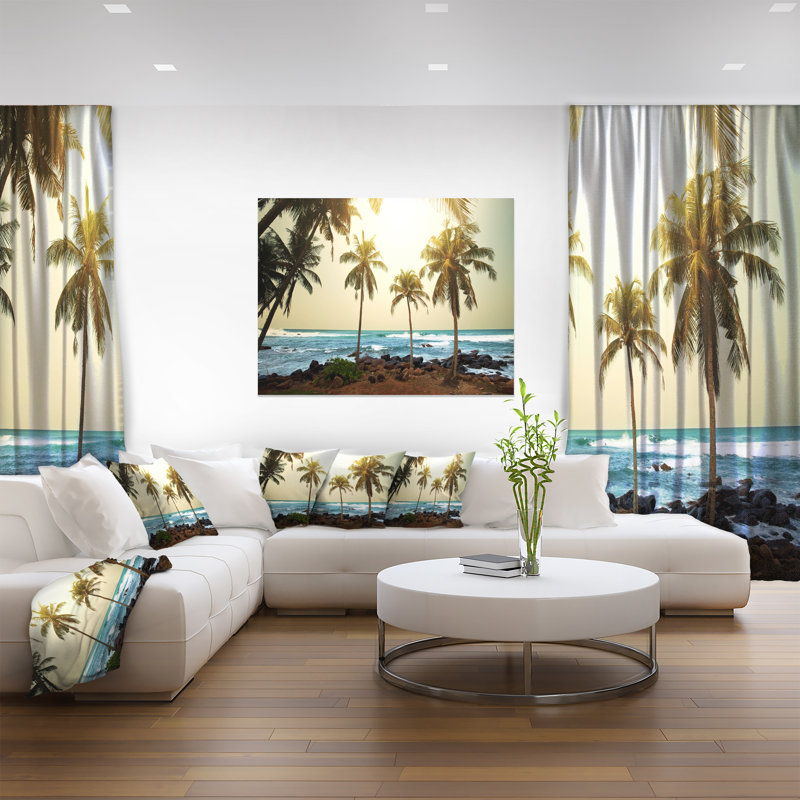 «Rocky Tropical Beach with Palms», reproduction de photo sur toile tendue encadrée, H 12 po x l 20 po x P 1 po, Toile tendue