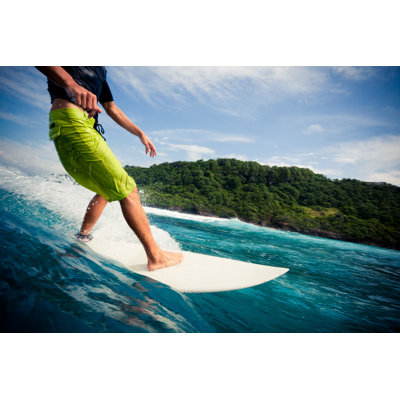 Surfing by Arand