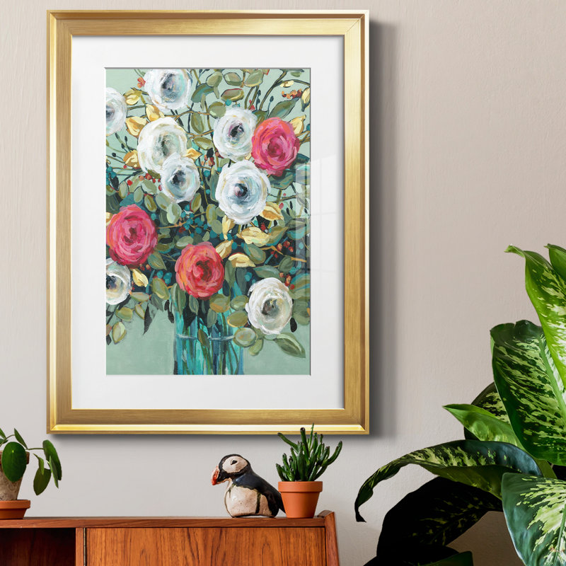 «Rose Parade» par J Paul - reproduction d'art encadrée, H 18,5 po x l 24,5 po x P 1,5 po, Encadrement doré
