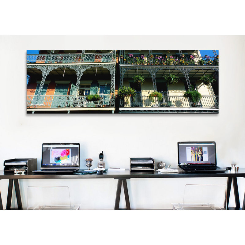 «Panoramic Bourbon Street New Orleans Los Angeles», reproduction de photo sur toile, H 20 po x l 60 po x P 1,5 po