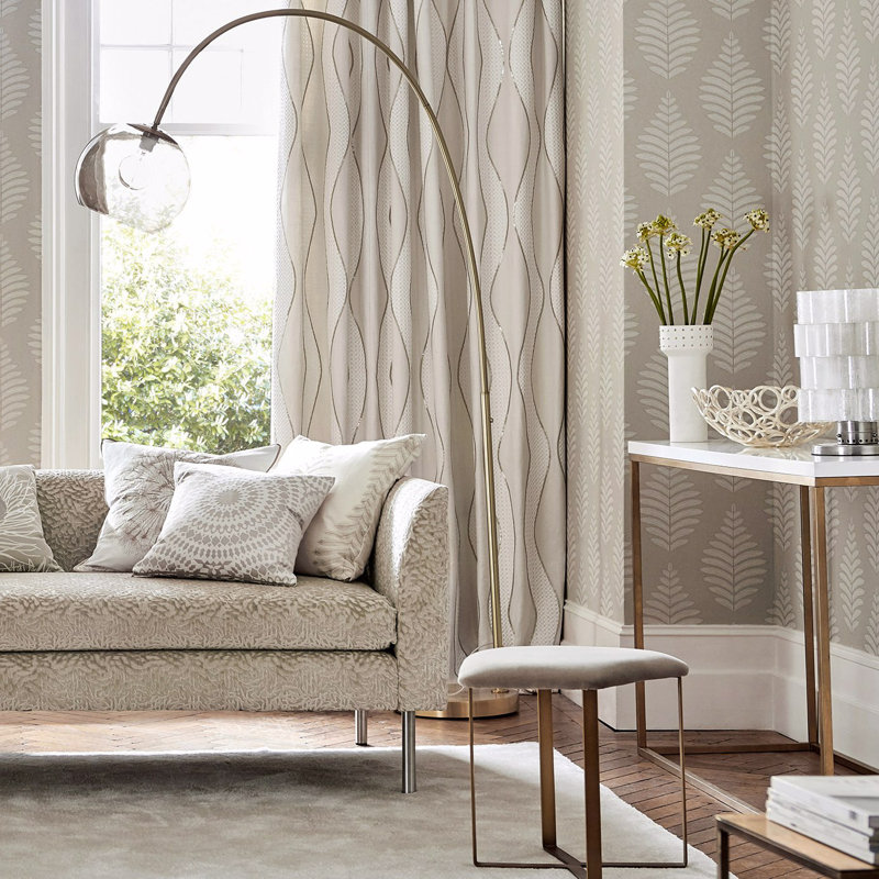 Lucielle Wallpaper, Chalk/Linen