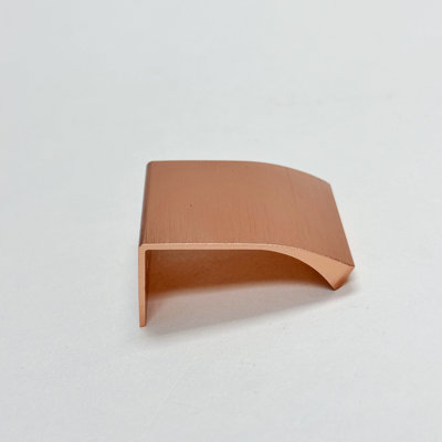 Edge 3/4" Center to Center Edge Pull