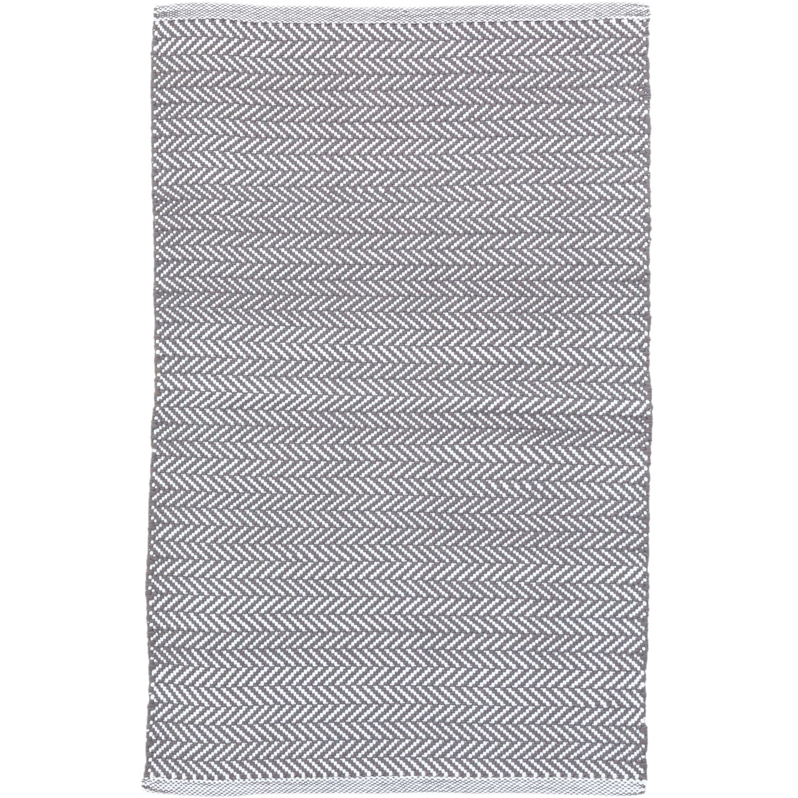 Herringbone Shale/White Handwoven Indoor/Outdoor Rug, Rectangle 4' x 6'