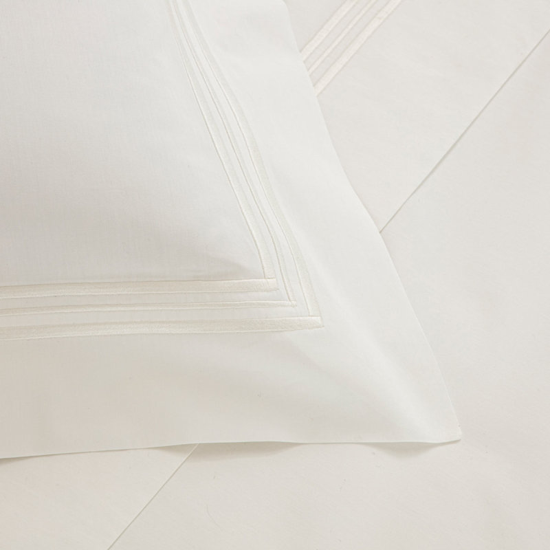 Triplo Bourdon Pillow Sham, White/Milk, Standard