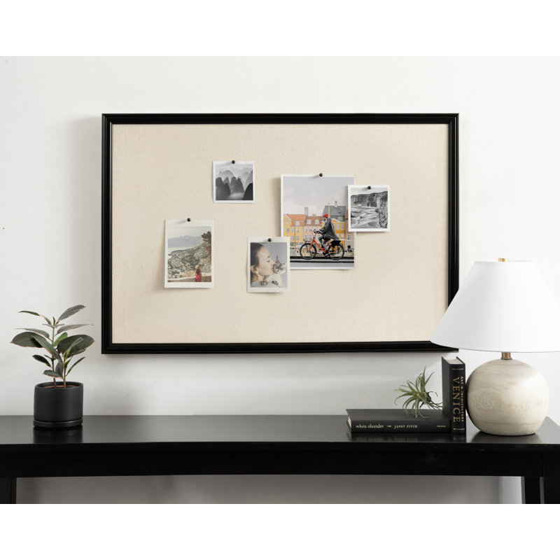 Tableau d'affichage en tissu biseauté Adlynn, 36" H x 24" L, Noir