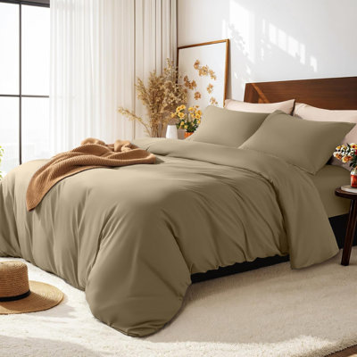 Haffa Microfiber Solid Colour Duvet Cover Set with Pillowcases Included