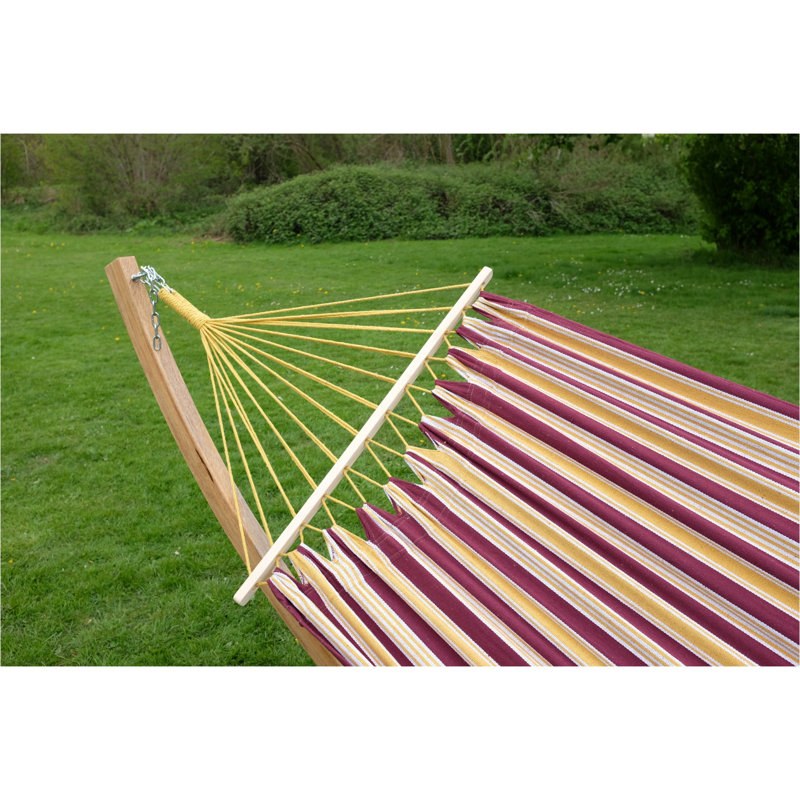 Maroon Spreader Bar Hammock Size L With Wooden Stand