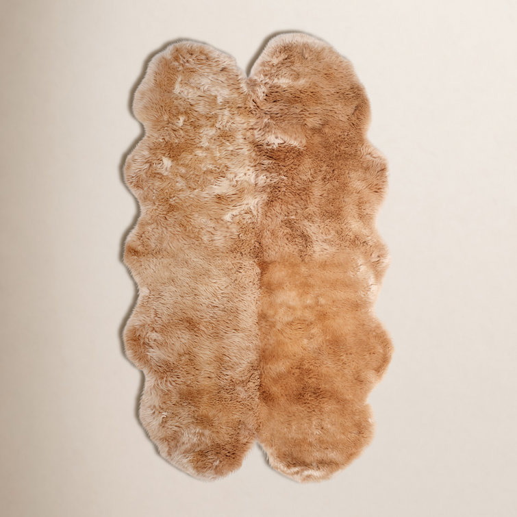 Pavlova Handmade Sheepskin Natural Beige Rug