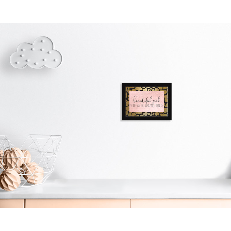 Impression sur papier Amazing Things, H 25,5 po x l 35,5 po x P 1,19 po, Encadré de boîte noir