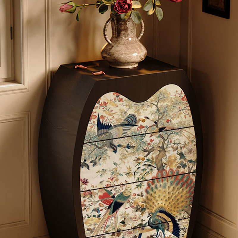 Commode florale en bois massif avec paon
