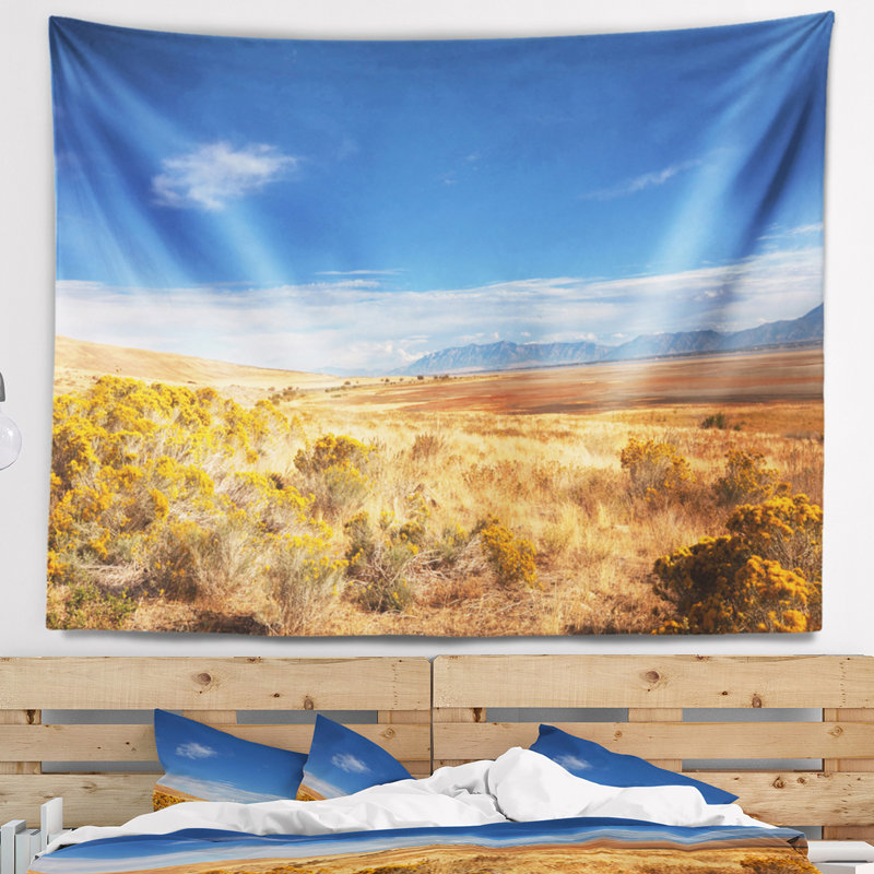 Tapisserie «paysage vaste prairie sous ciel bleu», H 78 po x l 92 po
