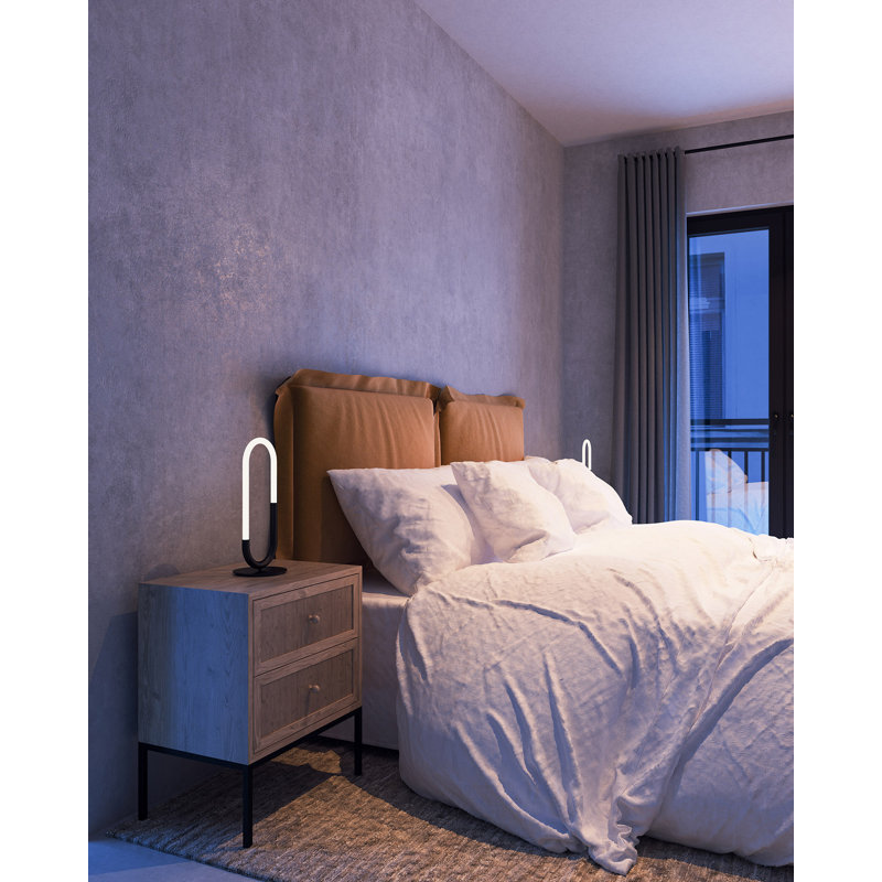 Huron LED Floor Lamp, Black