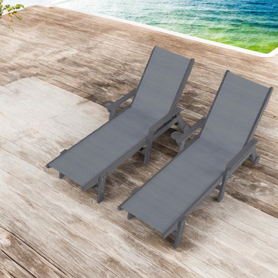 Adjustable Patio Lounge Chairs, Hdpe Set Of 2 Modern Poolside Seating