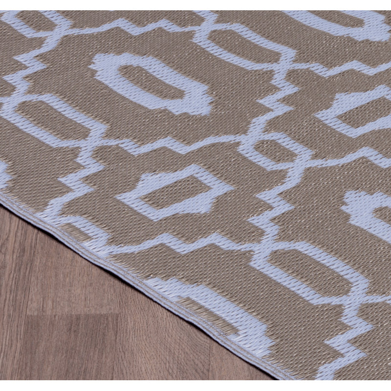 Tapis d'intérieur / extérieur à motif géométrique blanc / brun Naco, Rectangle 6 pi x 9 pi