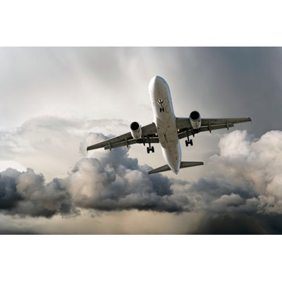 Jet Avion atterrissant dans la tempête par Sharplie_Done