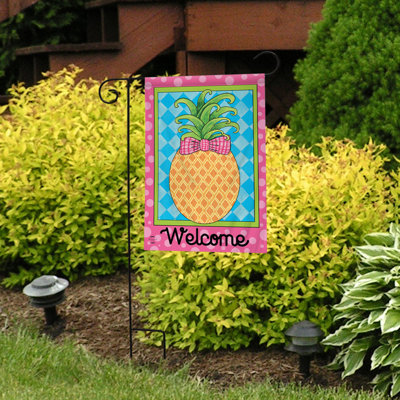 Pineapple Welcome Garden Flag