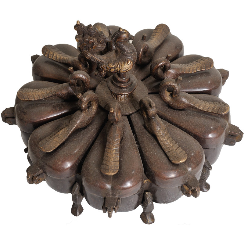 Boîte rituelle paon