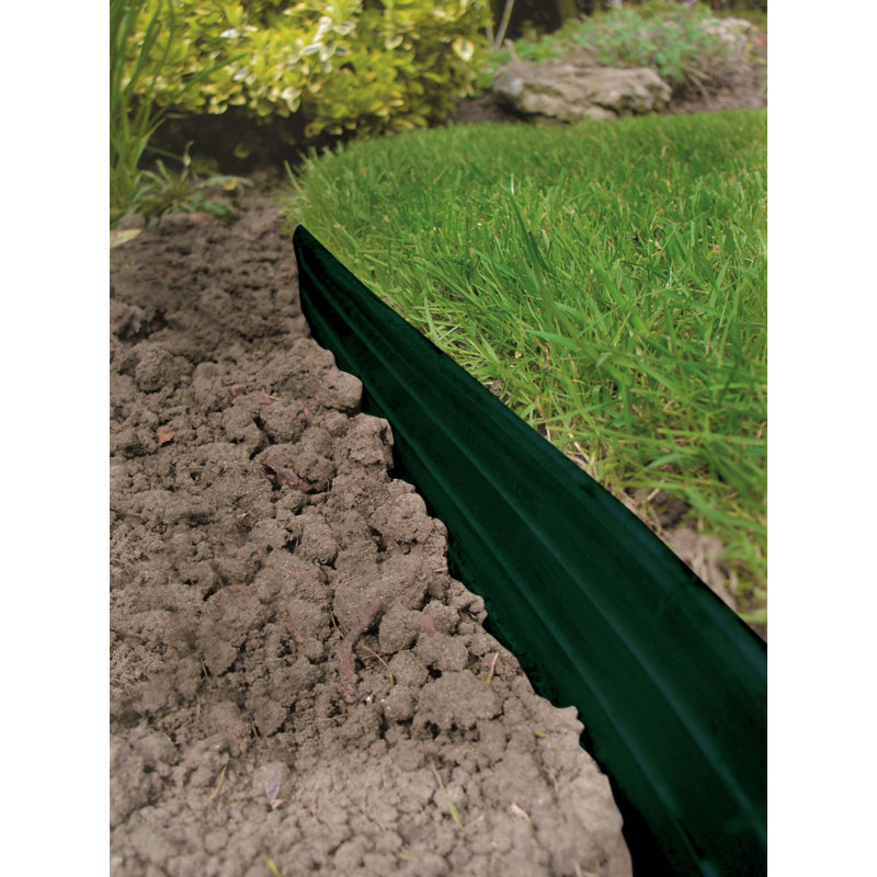 Swift Edge Rust-free Aluminium Garden Lawn & Border Edging - with connecting strips & fixing stakes, Green